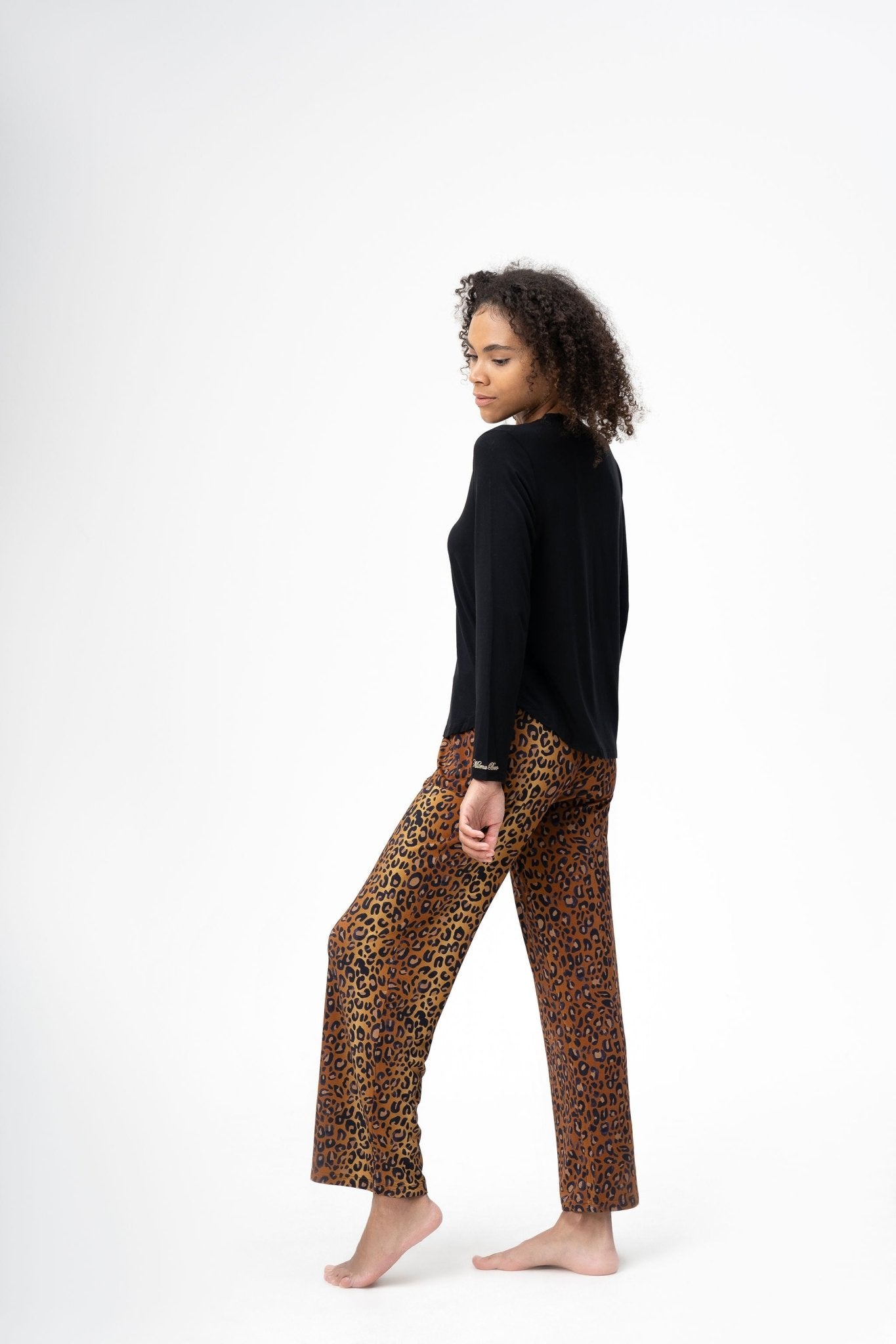 Iconic 2-Piece Long Sleeve Bamboo Pajama Set for Women