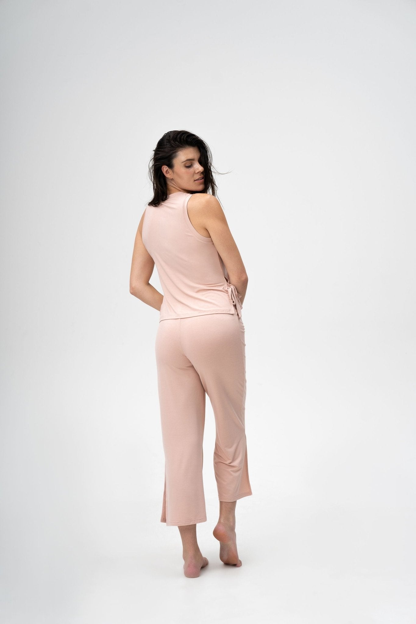 Bloom 2 – Piece tank top and capri pants bamboo loungewear set