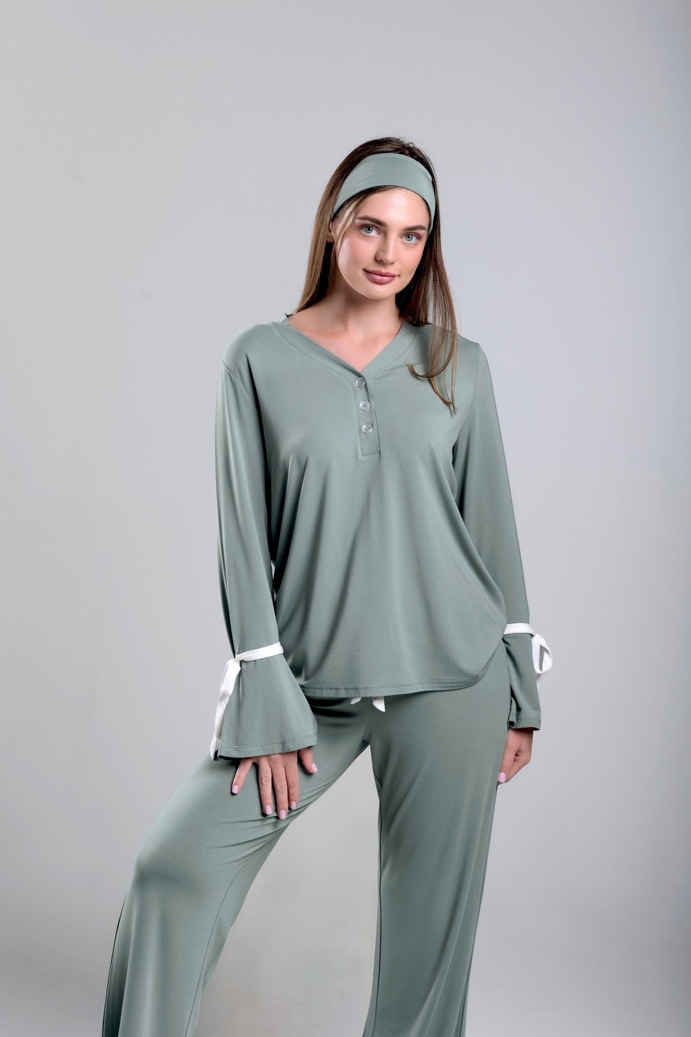 Olivine 2-pieces long sleeve bamboo pajama set - PJ Couture Collection