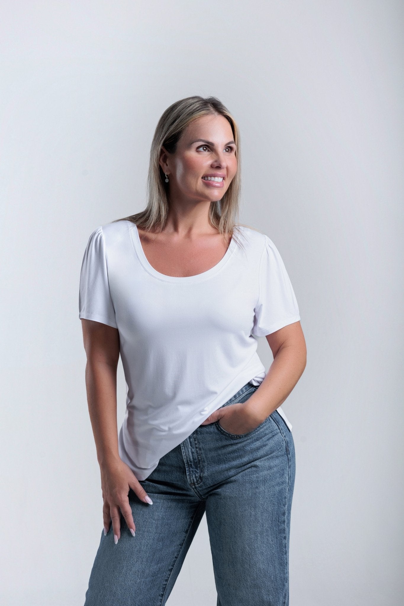 scoop neck bamboo Tee -White- Anna Blanc