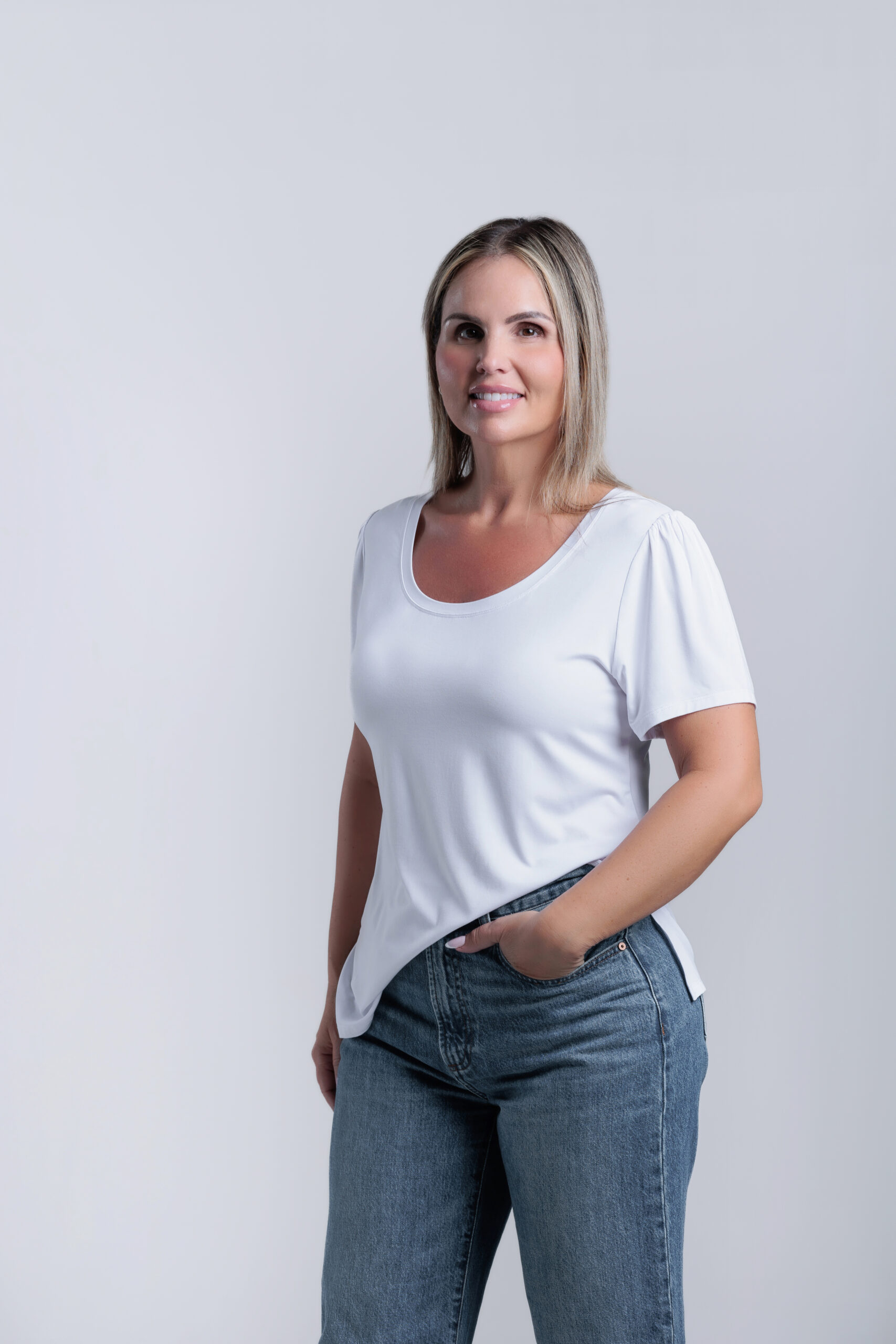 women's white bamboo T-shirt, soft, breathable ,Eco friendly short sleeve tee